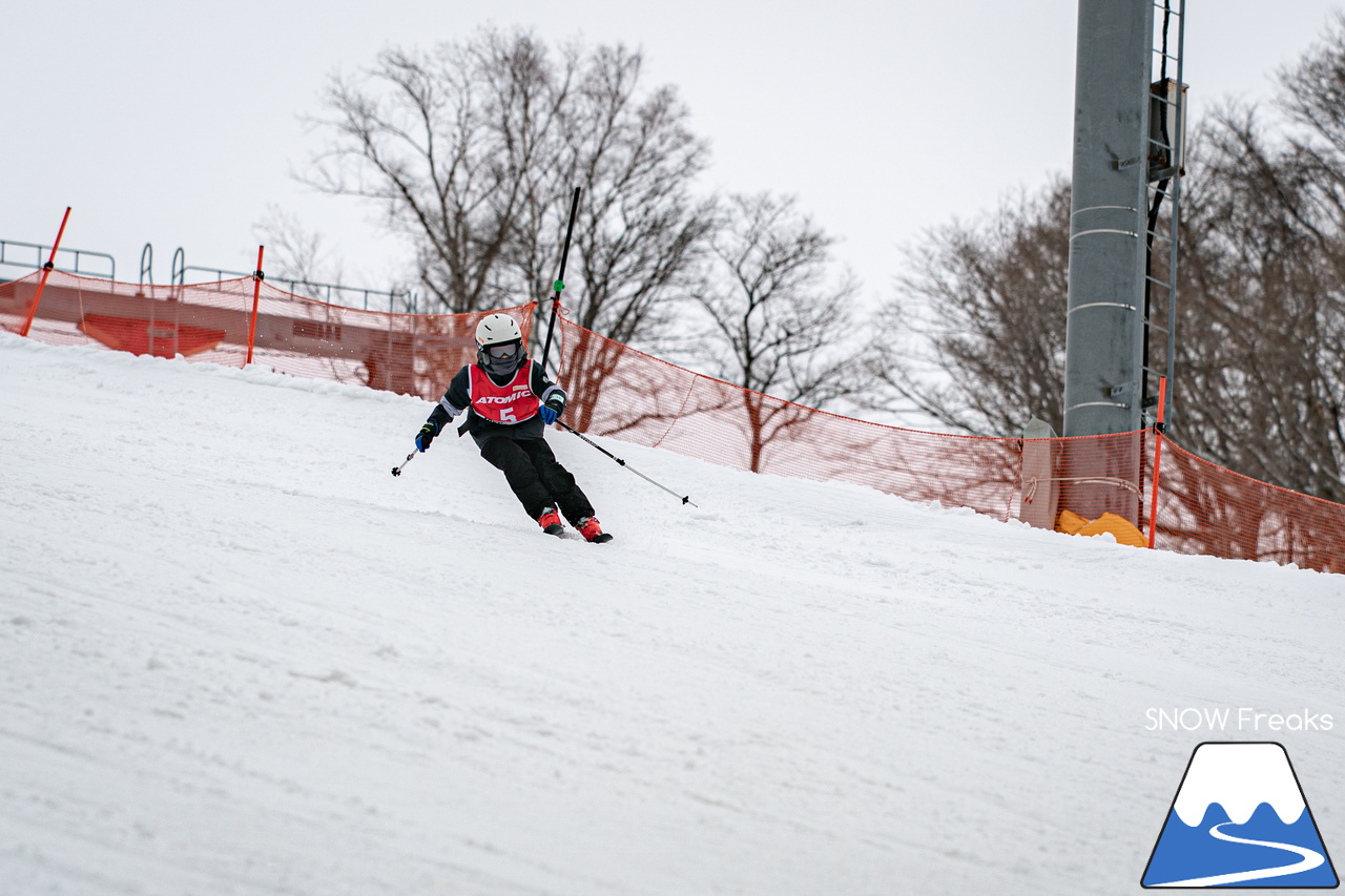 なんと約10年ぶりの「技術選」撮影?! PREMIER SKI ACADEMY presents 『2026プレミアカップ・スキー技術選』レポート！｜朝里川温泉スキー場